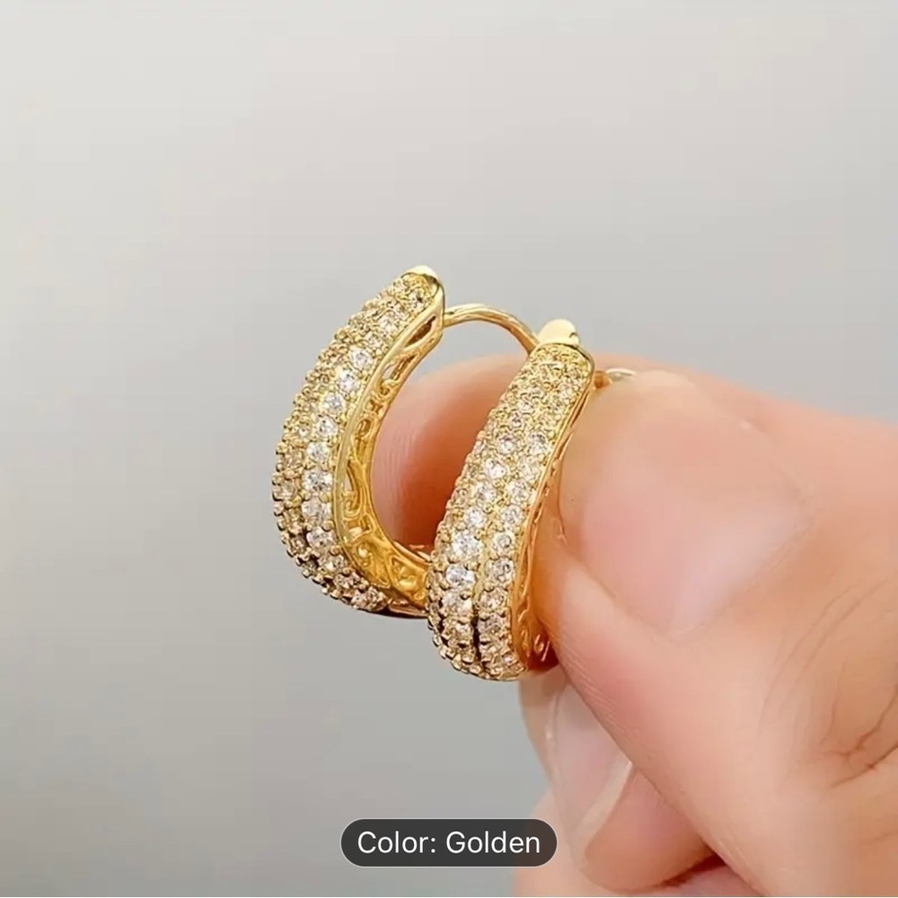 💖 Hoop Earrings 💖 - Picture 4 of 6
